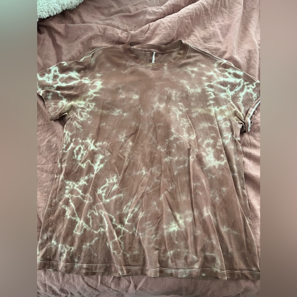 Lululemon tie dye boyfriend tee